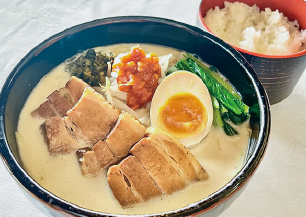 豆乳魯肉麺
