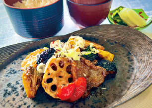 黄金鰈の唐揚げ　黒酢餡かけセット