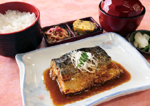 鯖の味噌煮和膳